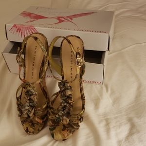 Chinese Laundry Wedge Sandals